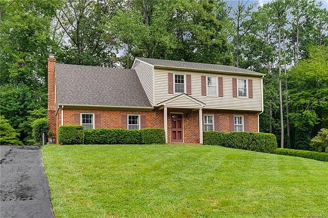 1st image of 909 Hedgelawn Dr