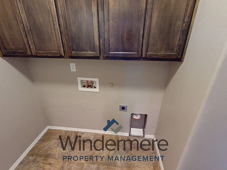 1349 SW Virginia St — Photo 7