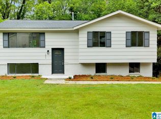 1645 Barrington Ln, Birmingham, AL 35215