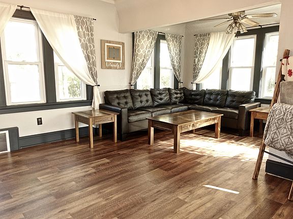 2nd image of N5323 Park Ave