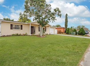 8416 Fox Hollow Dr, Port Richey, FL 34668