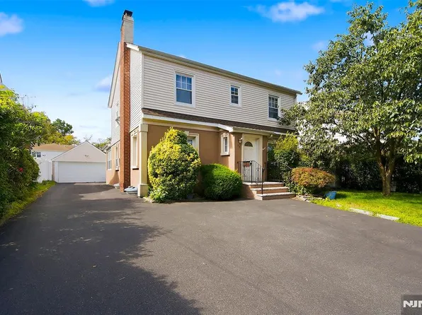 34 E Spring Valley Avenue, Maywood, NJ 07607