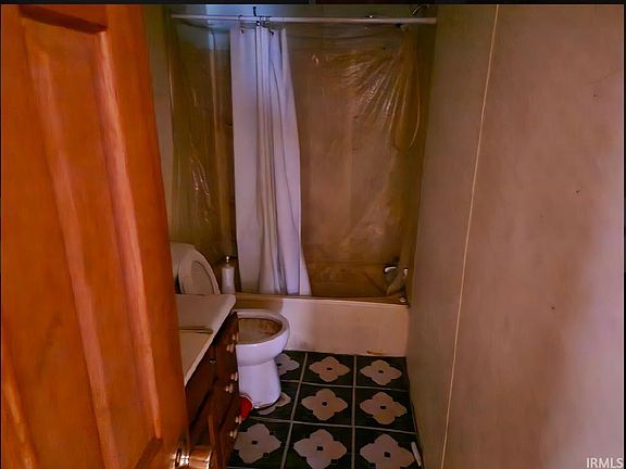 5th image of 30050 Wren St