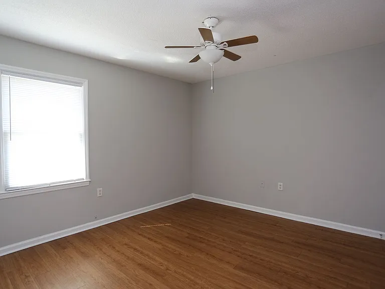 1807 Chandler Rd #17 — Photo 7