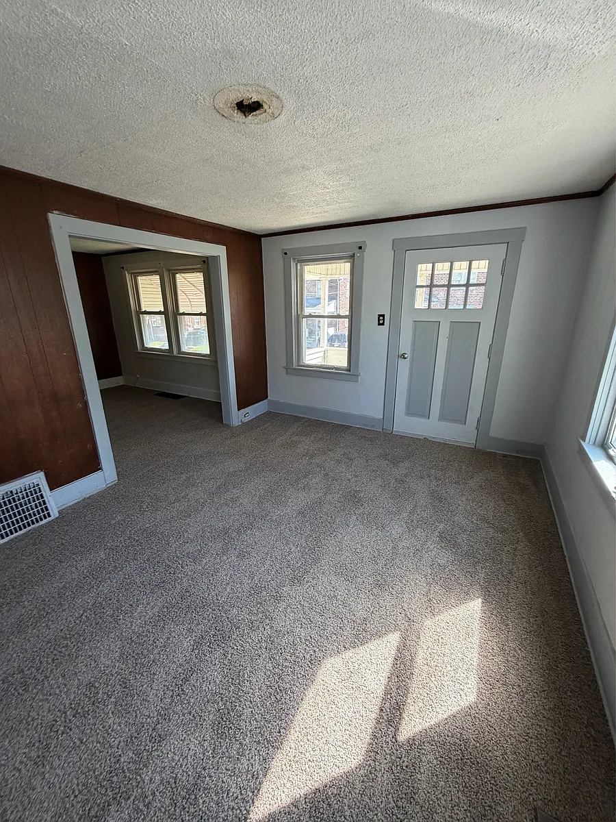 Building Photo - 3964-3968 Riley Ave #2