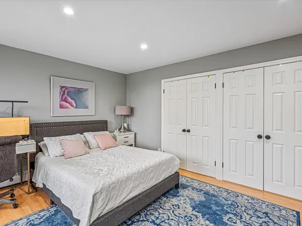 162-40 Ninth Avenue image 11 of 28