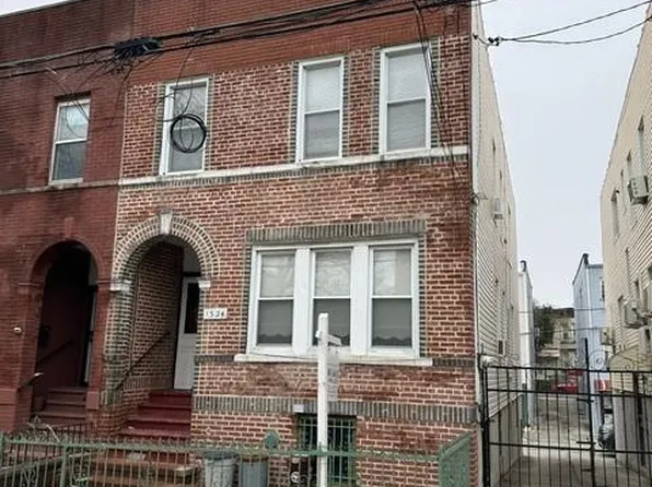 1324 68th St, Brooklyn, NY 11219