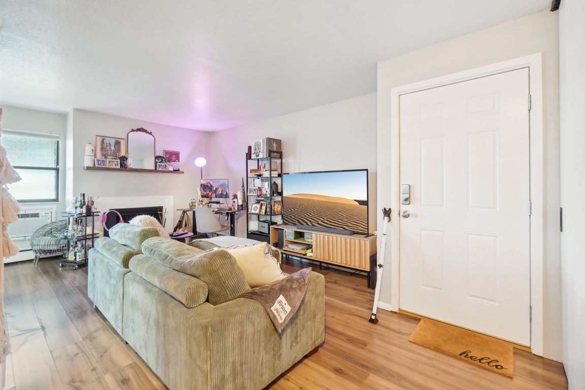 Stover St E513-003.jpg