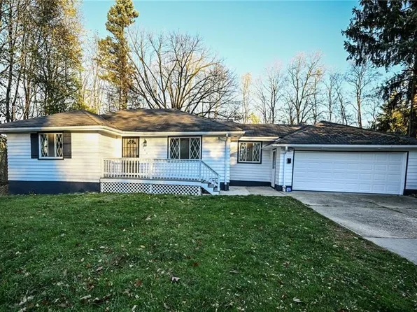 5203 Forest Ave, Maple Heights, OH 44137