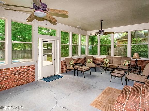 3rd image of 1612 Abbeywood Dr