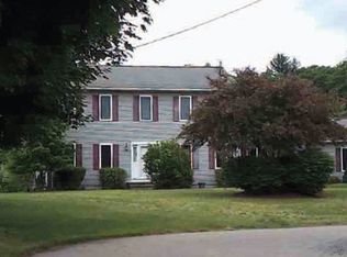 25 Rose Way, Taunton, MA 02780
