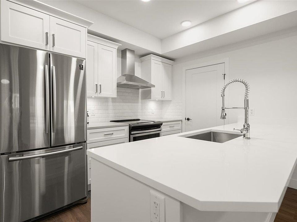1st image of 33568 George Ferguson Way #101