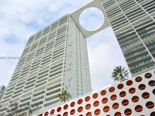 500 Brickell Ave, Miami, FL