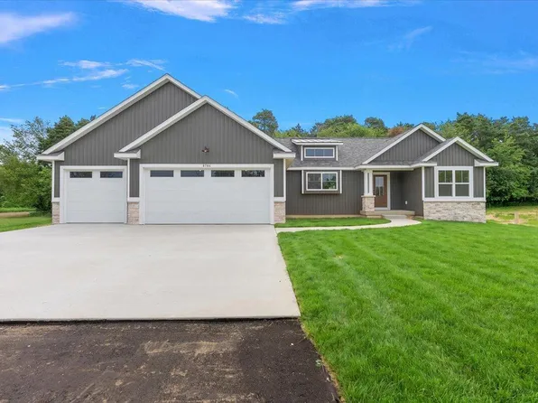9764 56th Ave, Allendale, MI 49401