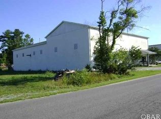 147 Harbor Rd, Wanchese, NC 27981