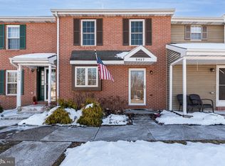 5457 Pond Rd, Harrisburg, PA 17111