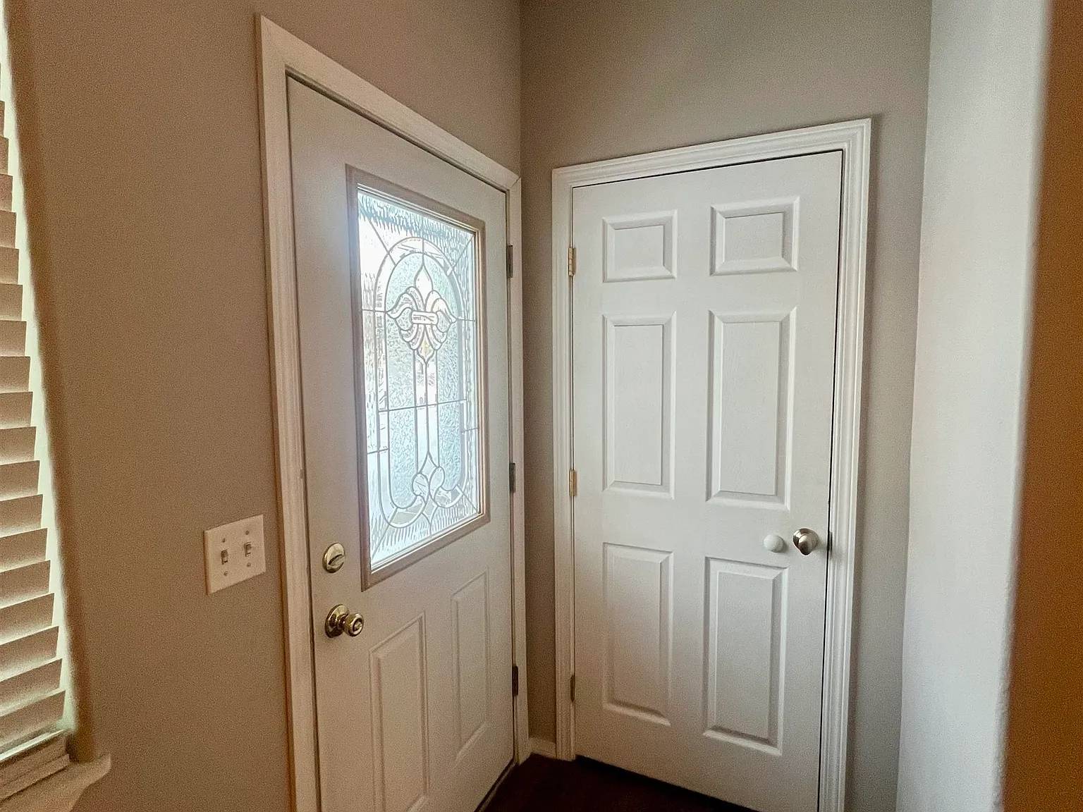 2 bed, $1,900 — Photo 3
