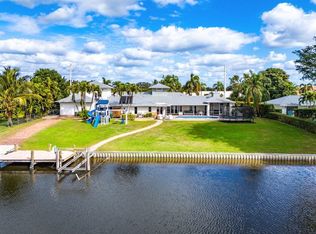 3815 S Lake Dr, Boynton Beach, FL 33435