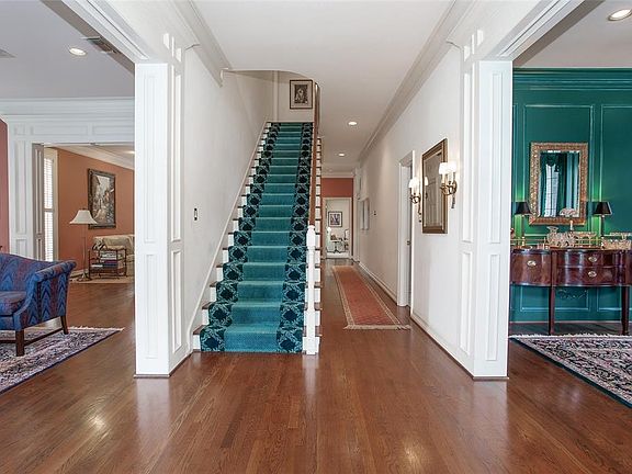 3rd image of 4721 Harley Ave