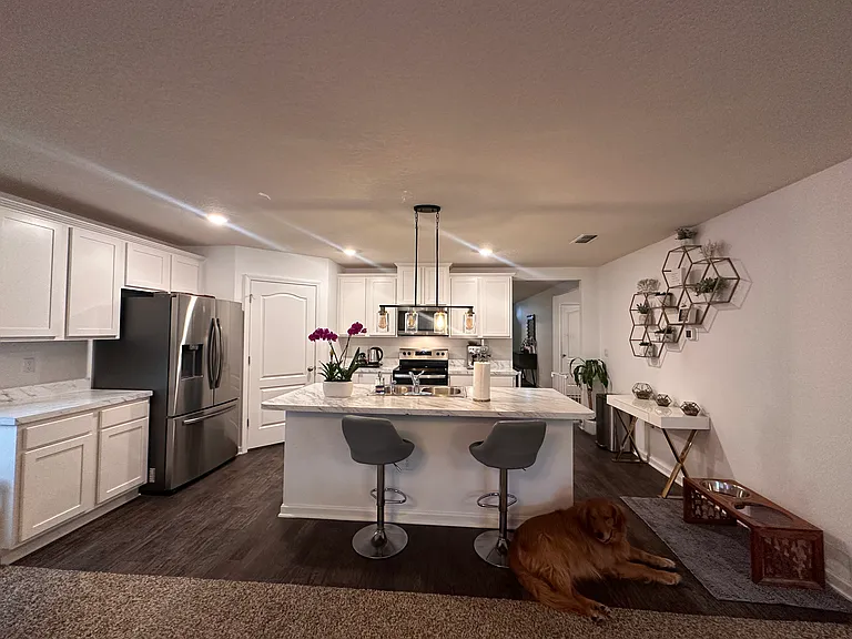 2706 Oak Stream Dr — Photo 6