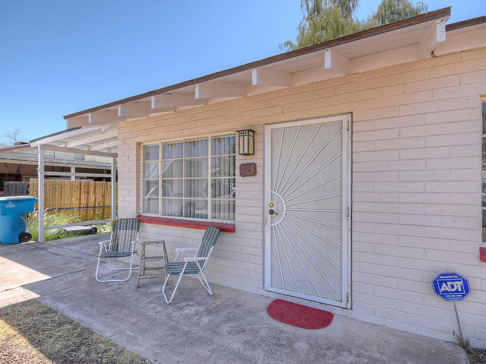 1st image of 921 W Sahuaro Dr