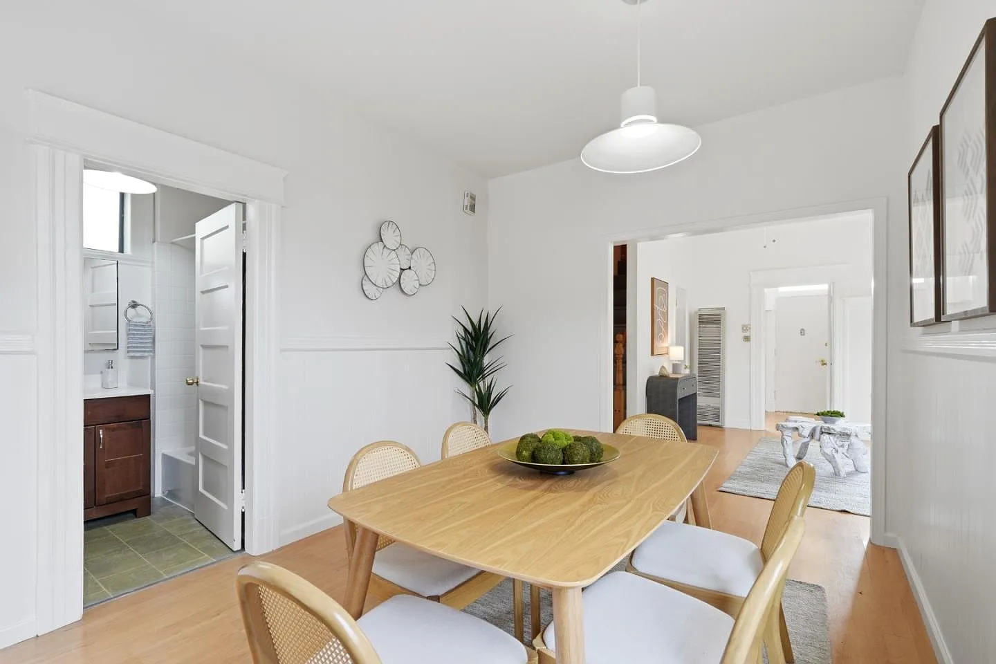 667 London St - Photo 8