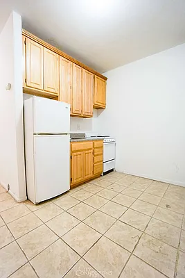Rented by City Connections Realty | media 23