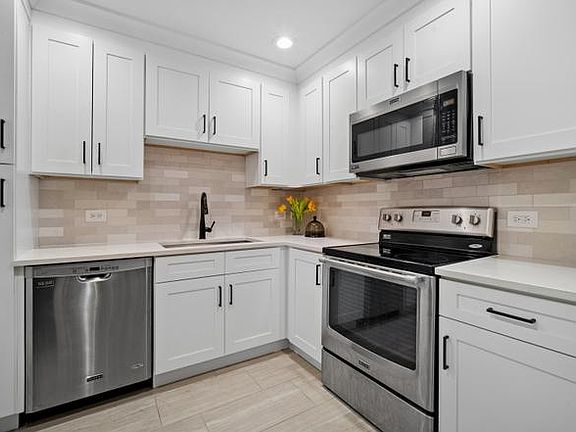 3rd image of 1777 Dewes St APT F