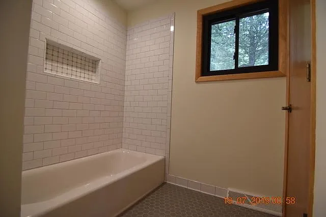 1214 Milwaukee St — Photo 23