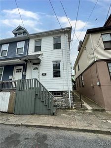 810 Pine St, Easton, PA, 18042