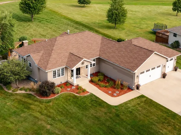 73913 168th Ave, Hayfield, MN 55940