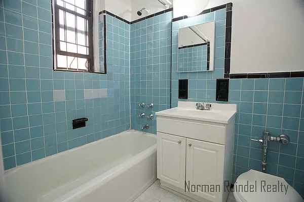 Rented by Norman Raindel, LREB | media 14