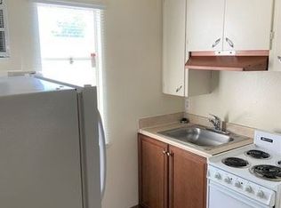 2445 Old Eureka Way APT C, Redding, CA 96001