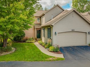 3809 Emerald Bay, Mishawaka, IN
