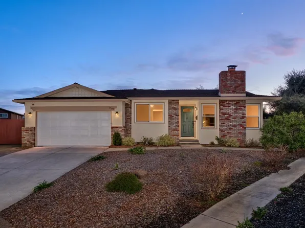1709 Orinda Court, Petaluma, CA 94954