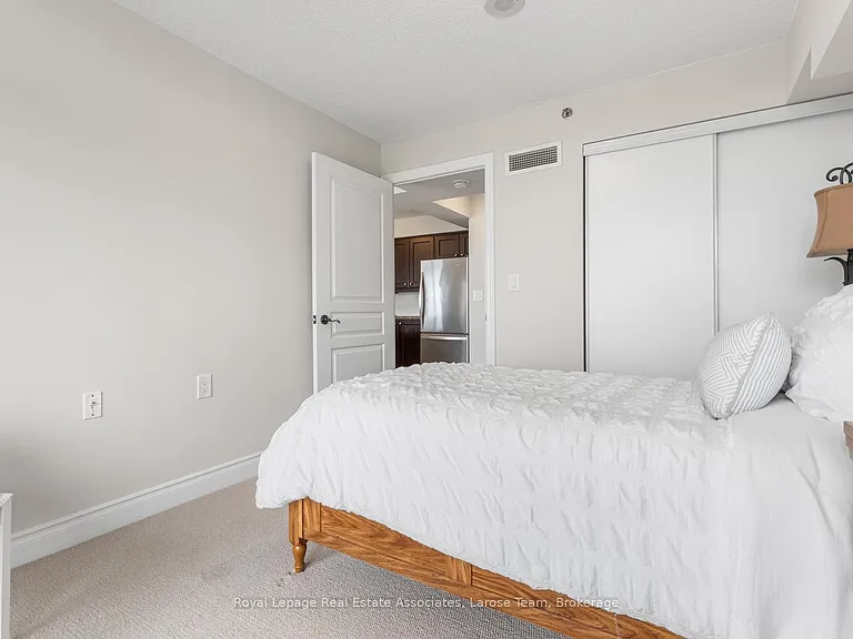 3 Marine Parade Dr #1108 — Photo 19