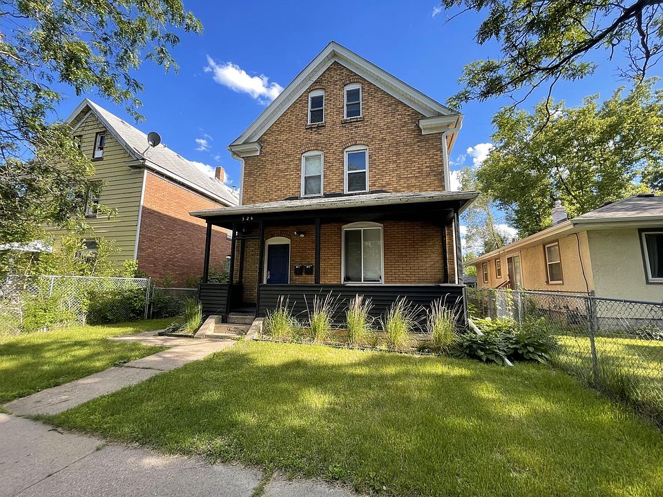 1st image of 324 Burgess St