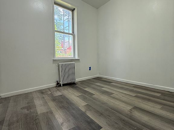 5th image of 119 Wakefield Ave APT 2