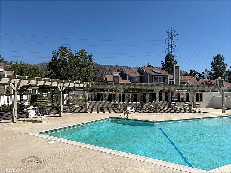 549 Canyon Hill Rd — Photo 32