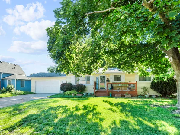 801 N 10th St, Noblesville, IN 46060