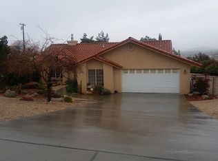 7585 Whitney Ave, Yucca Valley, CA 92284