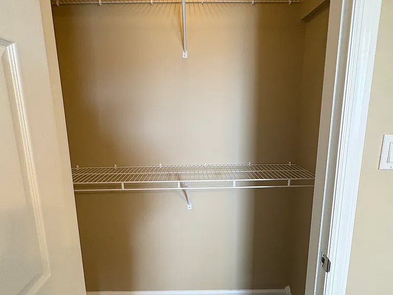 146 Brenda Ln — Photo 8