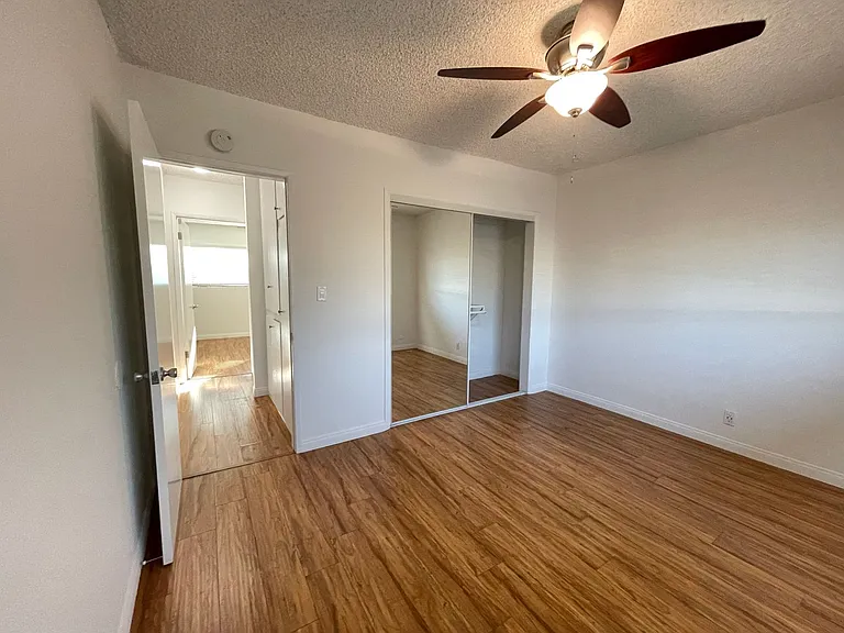 271 Parke St — Photo 18