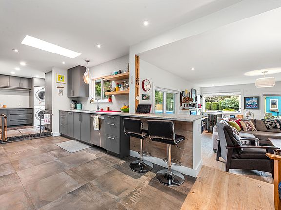 5th image of 41562 Rod Rd