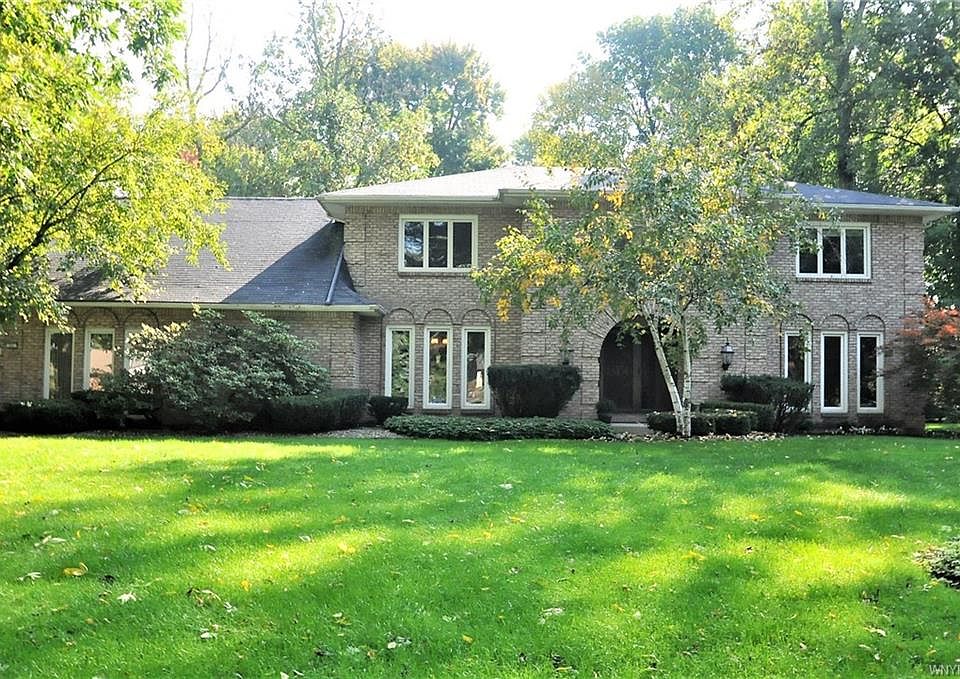 1st image of 31 Birchwood Ct