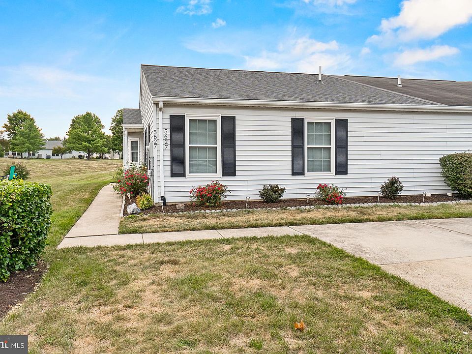 2nd image of 5627 Crabapple Dr