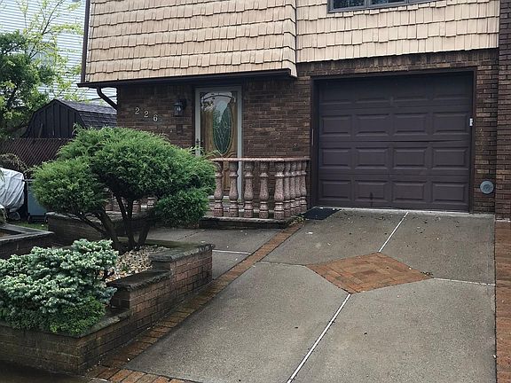 2nd image of 226 Woehrle Ave