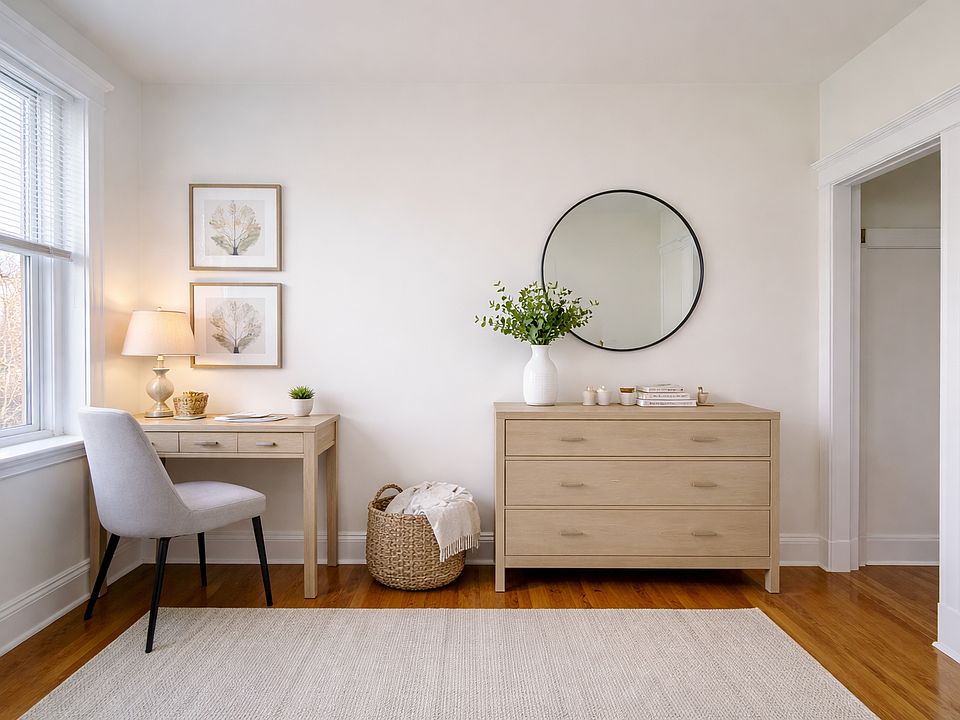 1st image of 14 Embassy Rd #36