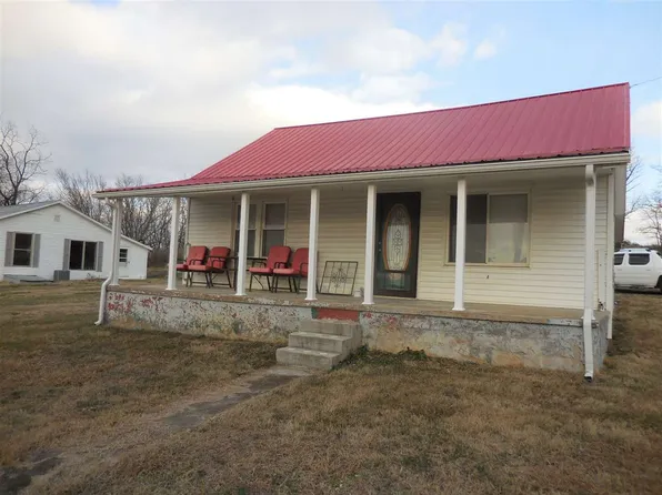 383 Hyatt Ln, Whitesburg, TN 37891