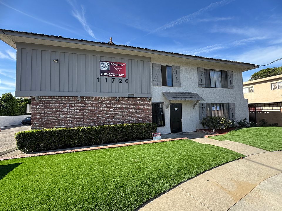 1st image of 11726 Lemay St APT 2